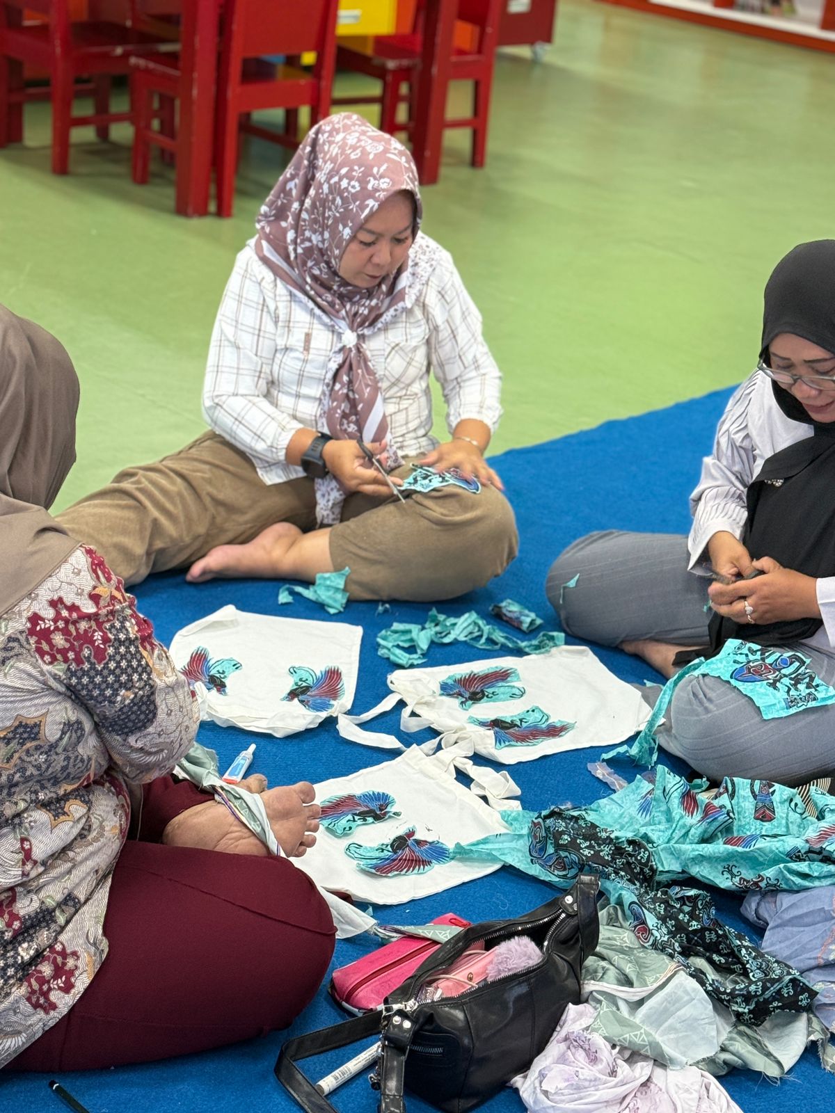 Kriya : Ruang Ibu Berkarya Bersama Duta Baca Jakarta Timur